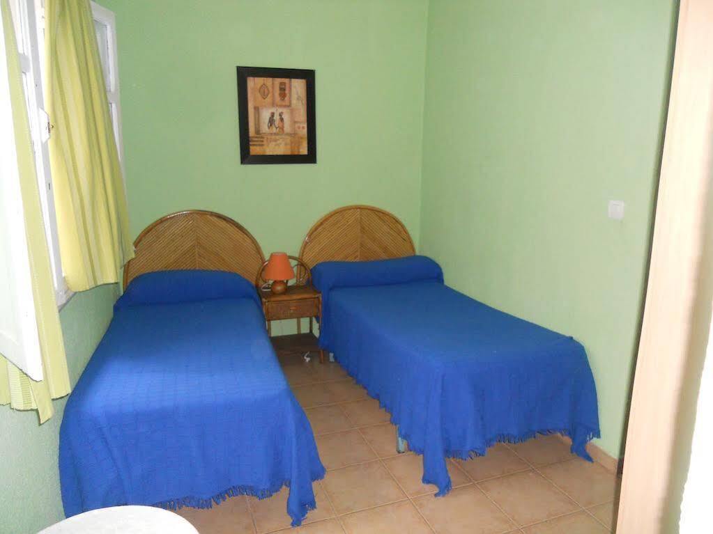 Las Brisas Естепона Екстериор снимка